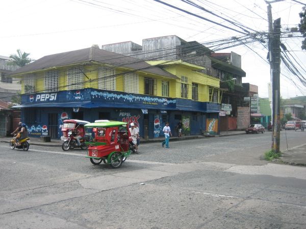 A street in Tacloban City